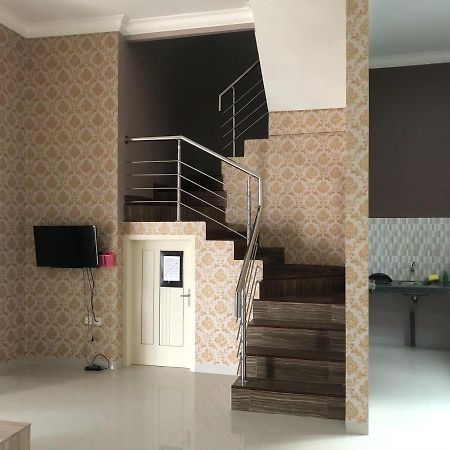Villa Kusuma Hill A8 Batu  Kültér fotó