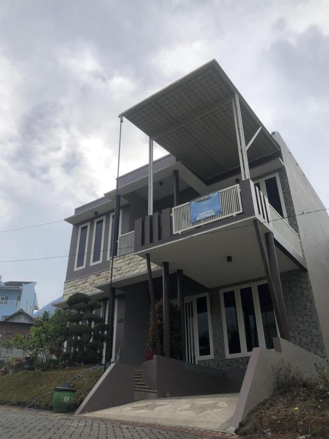 Villa Kusuma Hill A8 Batu  Kültér fotó