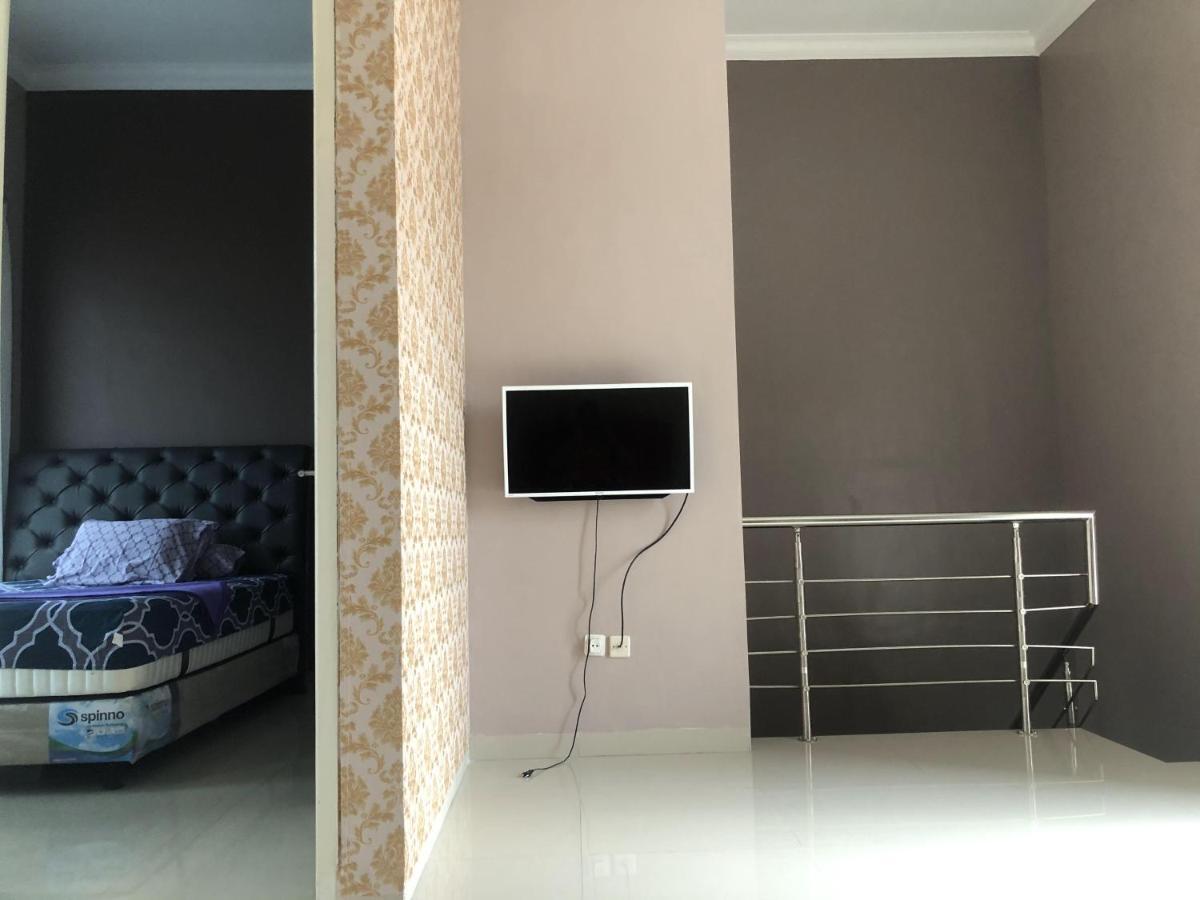 Villa Kusuma Hill A8 Batu  Kültér fotó